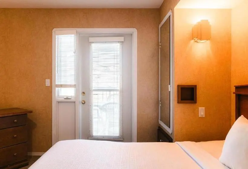 سوییت, Mountain View Resort And Suites At Fairmont Hot Springs