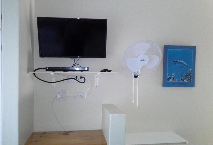 غرفة قياسية, Haven On Hoopoe