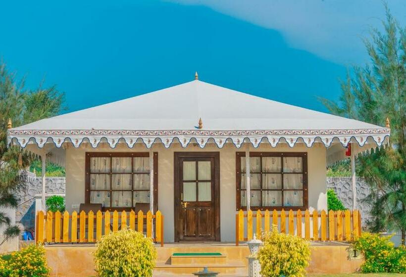 كوخ قياسي, Rawai Luxury Tents Pushkar