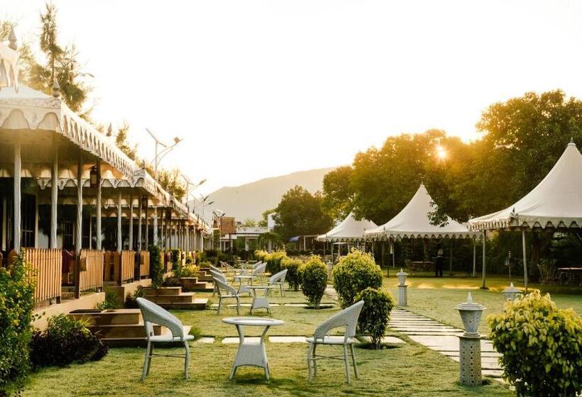 كوخ قياسي, Rawai Luxury Tents Pushkar