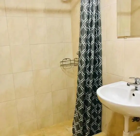 اتاق خانوادگی, Savan House Easy Kaunas