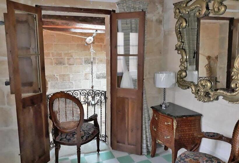 اتاق استاندارد, The 3cities Auberge