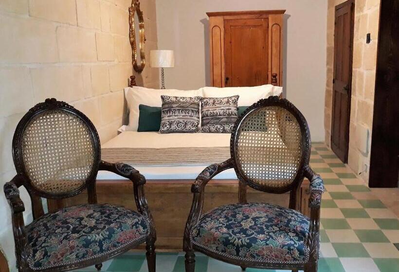 اتاق استاندارد, The 3cities Auberge