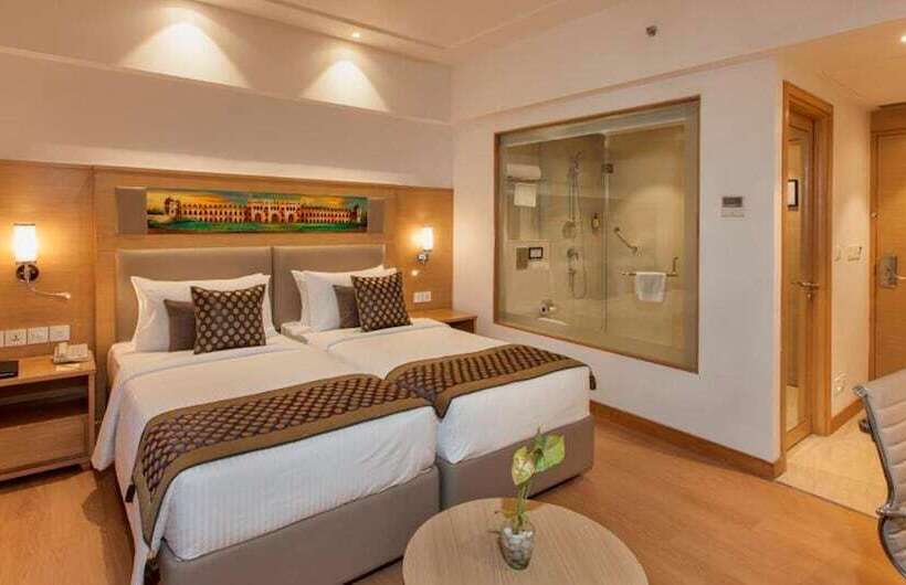 Номер Superior, Lemon Tree Hotel Lucknow