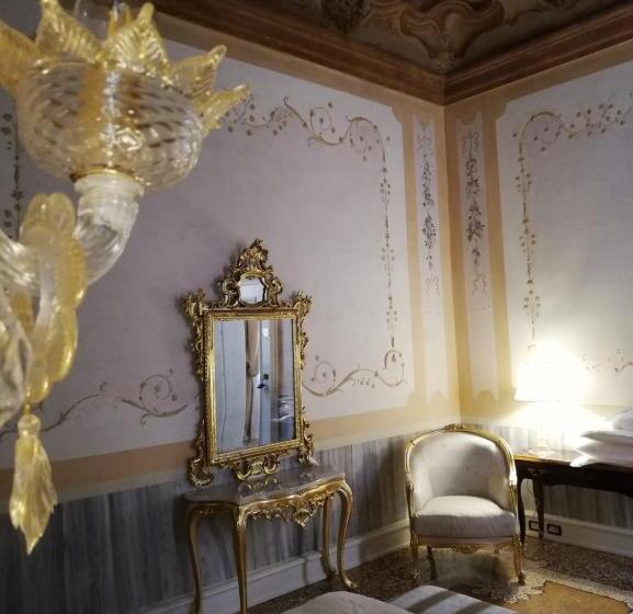 سوییت لوکس, Ca  Bonfadini Historic Experience