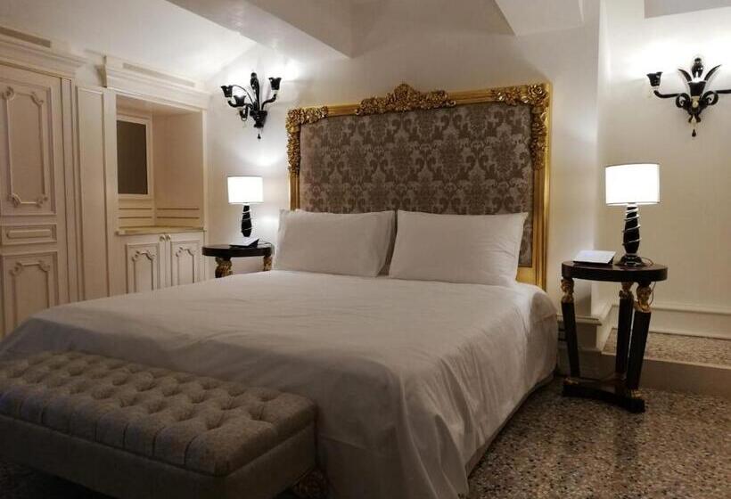 سوئیت جونیور با تراس, Ca  Bonfadini Historic Experience