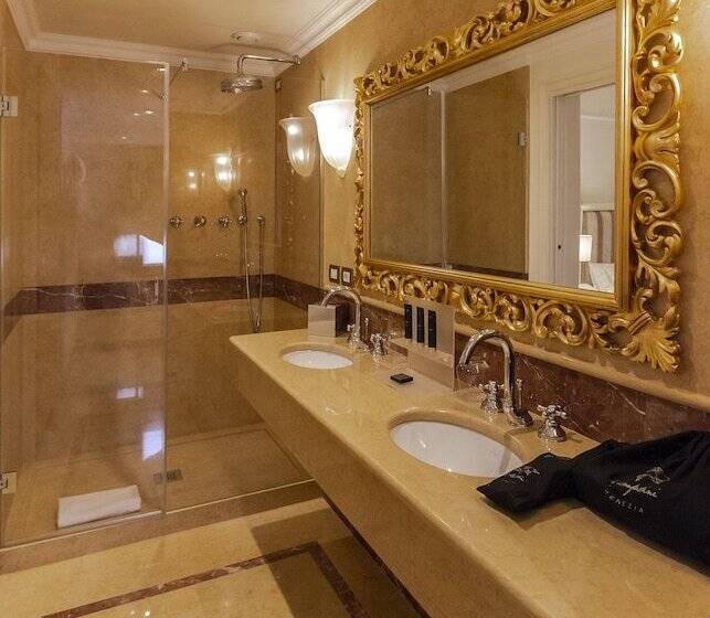 اتاق سوپریور, Ca  Bonfadini Historic Experience