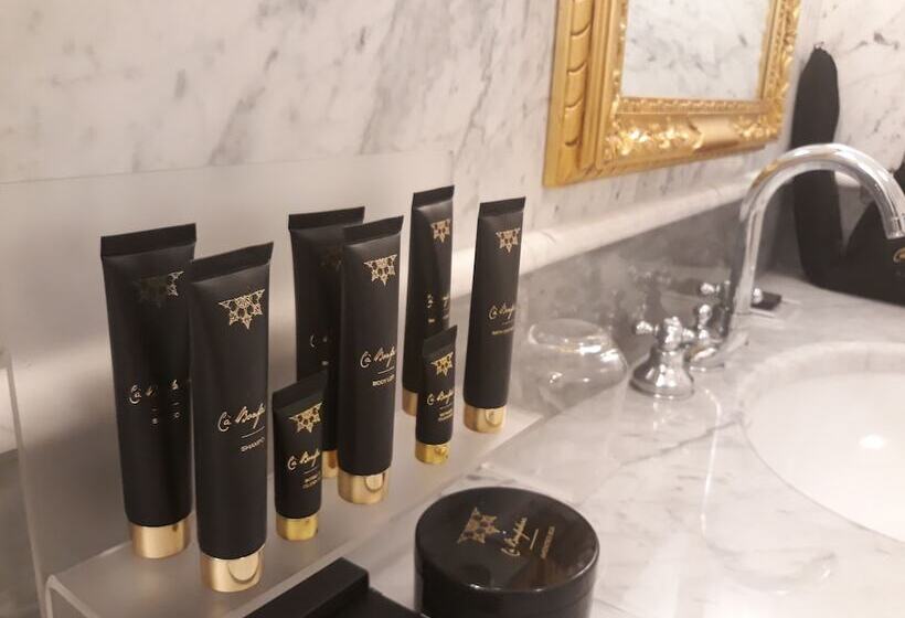 سوئیت جونیور با چشم‌انداز, Ca  Bonfadini Historic Experience