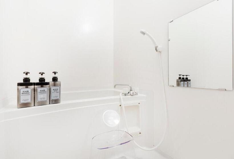 Standart Oda, Viale Jurakumawari