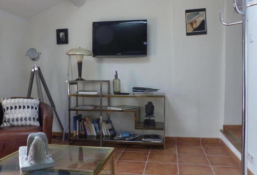 غرفة ديلوكس, Mas De Longuefeuille