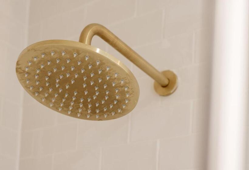 اتاق استاندارد, Rooms By Bistrot Pierre