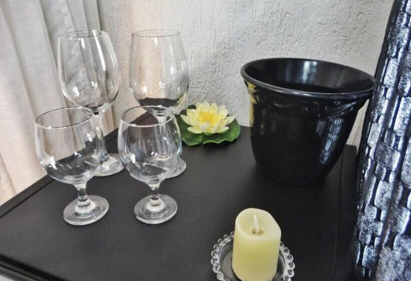 سوئیت با وان آب گرم, Arraialferias Suites