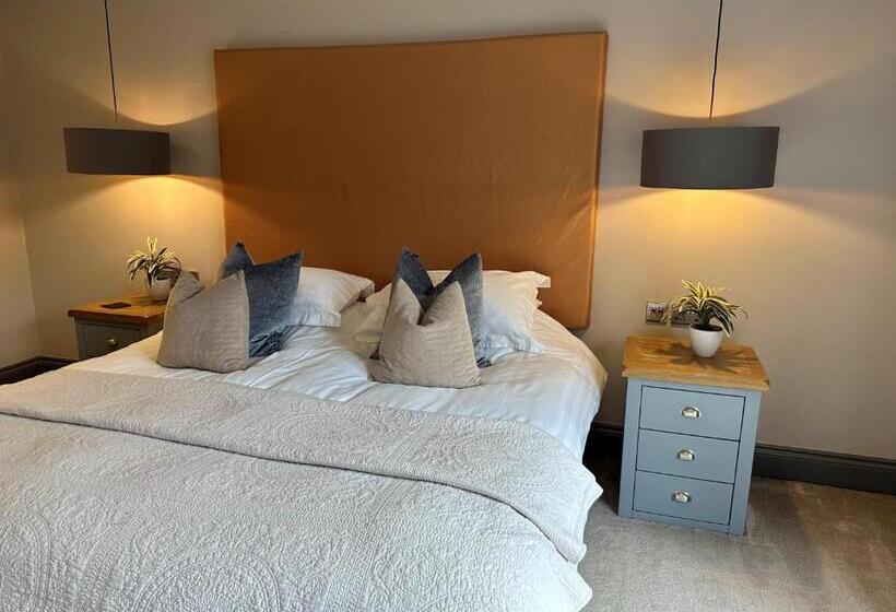 Quarto Estandar Cama King, Grange Farm Park