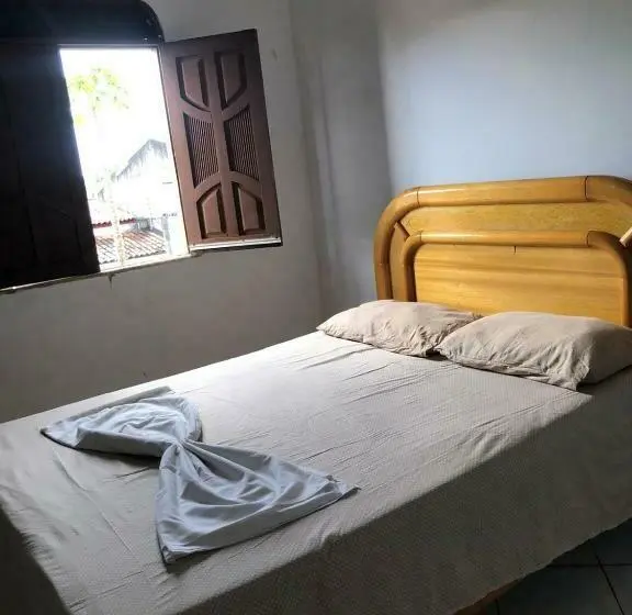 Perhehuone, Apart Fraga Maia
