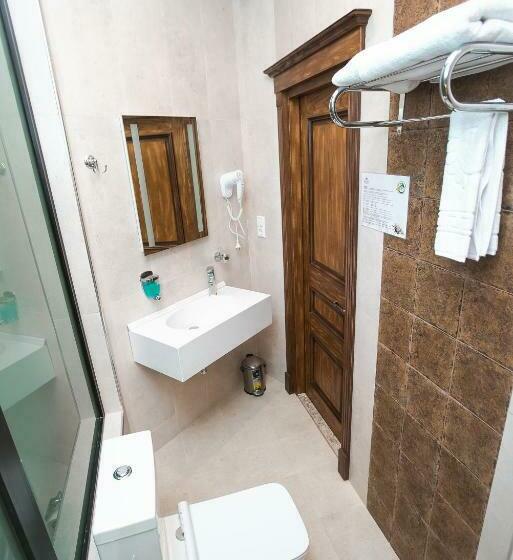 اتاق استاندارد یک نفره, Maajid Boutique