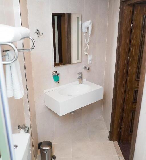 اتاق استاندارد, Maajid Boutique