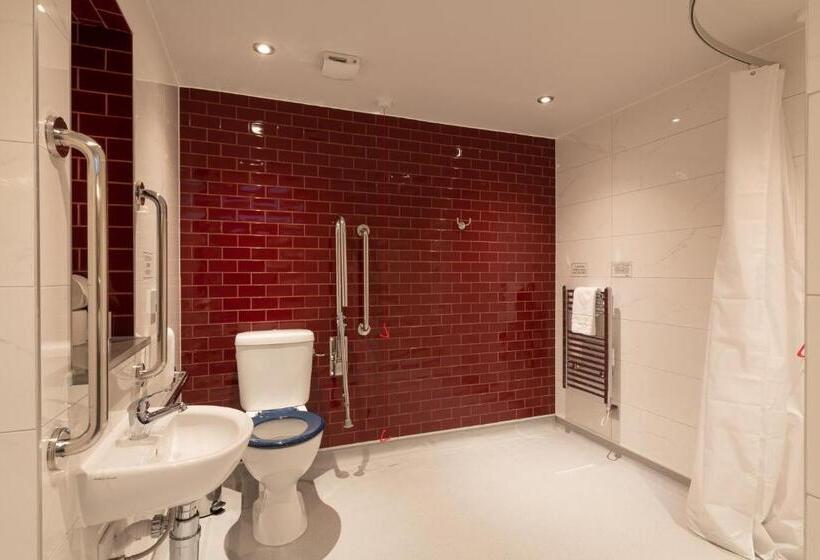 Номер Стандарт Адаптированный для Инвалидов, Thomas Ingoldsby Wetherspoon