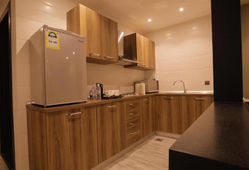 皇家套房, ستاى ان السلامه غرف واجنحه فندقيه Stay Inn Suites