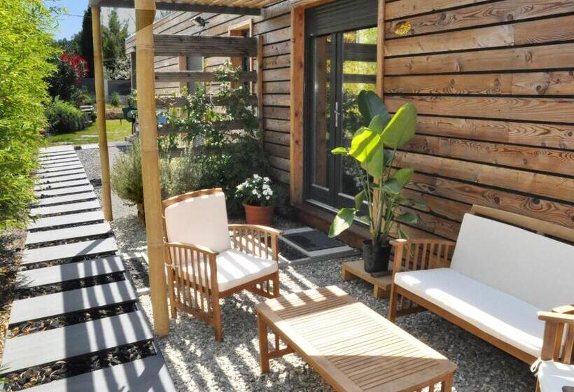 جناح عائلي, Villacarroubier