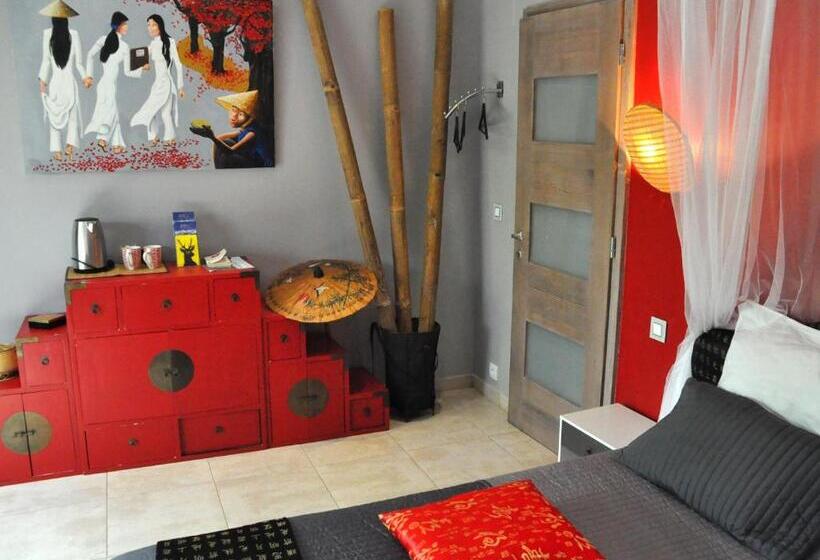 جناح عائلي, Villacarroubier