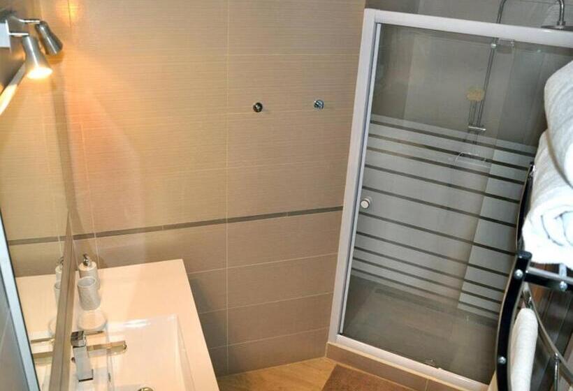 غرفة ديلوكس, Villacarroubier