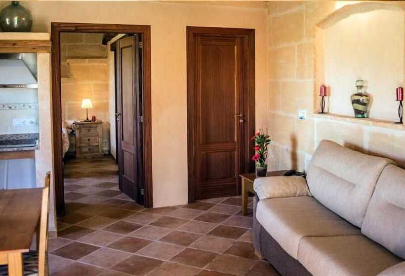 山の見えるジュニアスイート, Agroturismo Es Gallicant