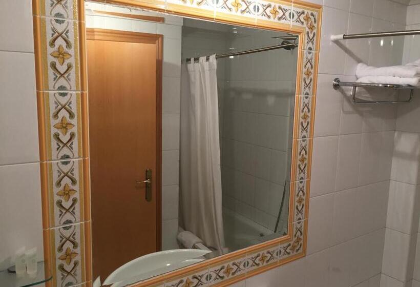 标准间, Los Angeles