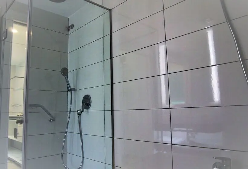 Standard-huone, Four Rooms