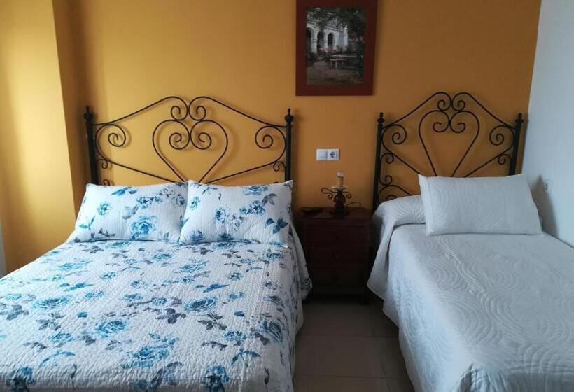 Номер Стандарт, Hostal Cañamares