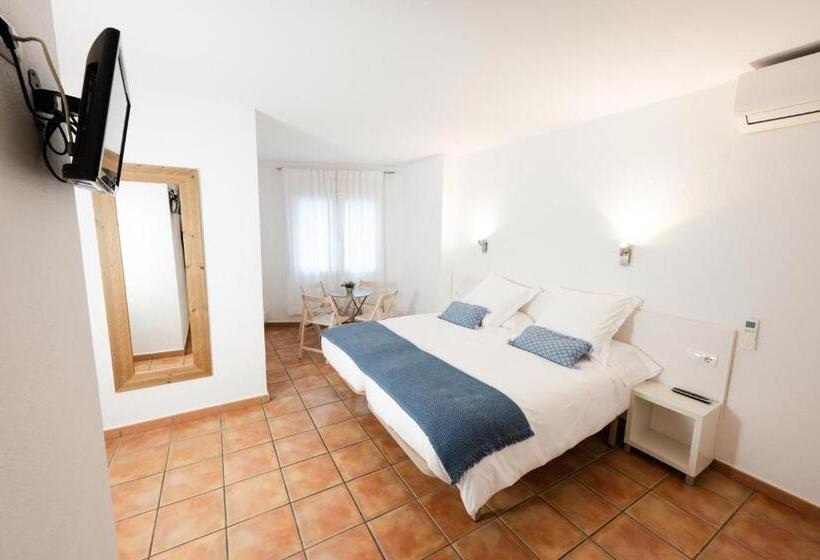 Четырехместный Номер Стандарт, Hostal El Ranxo