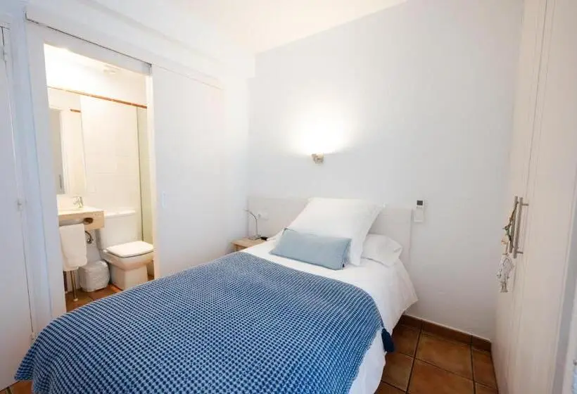 اتاق استاندارد یک نفره, Hostal El Ranxo