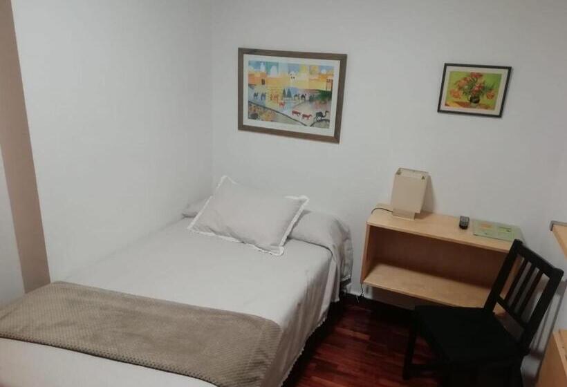 اتاق یک تخته با تراس, Pension Toñi