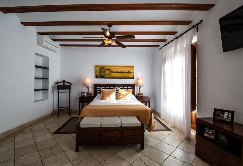 小型套房带阳台, Entre Dos Aguas Hotel Boutique