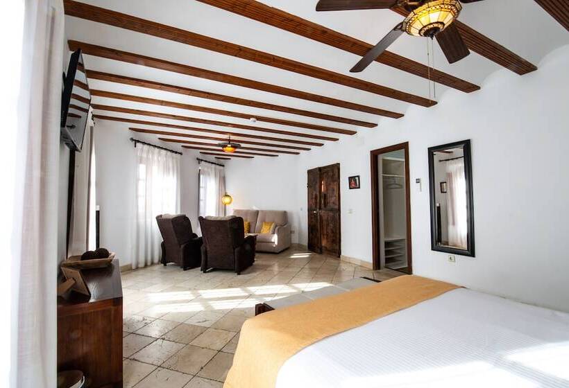 小型套房带阳台, Entre Dos Aguas Hotel Boutique