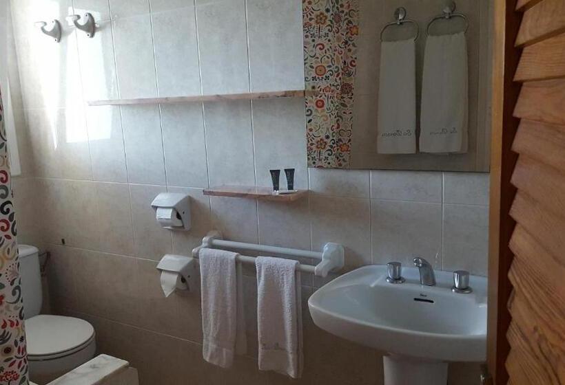 Номер Стандарт Вид на Море, Hostal Sa Barraca   Adults Only