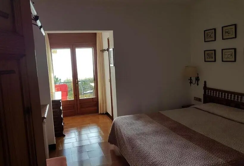 اتاق استاندارد با چشم‌انداز دریا, Hostal Sa Barraca   Adults Only