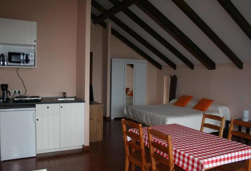 إستوديو قياسى مطل على البحر, Casa Tésera