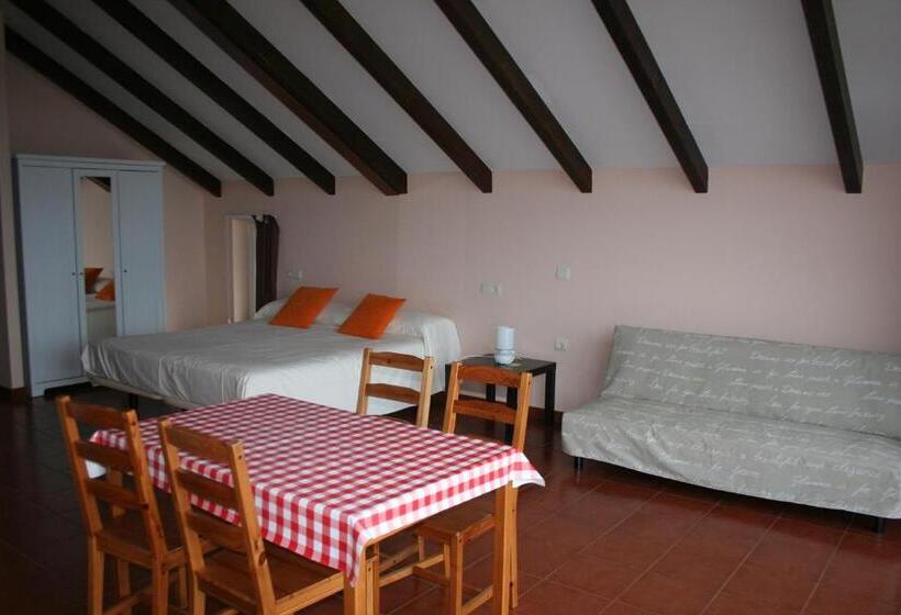 إستوديو قياسى مطل على البحر, Casa Tésera