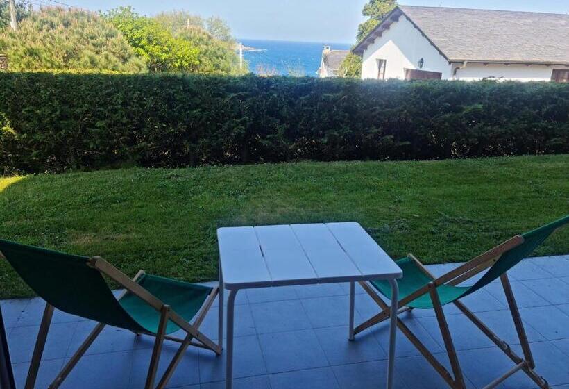 带花园景观的标准工作室, Casa Tésera