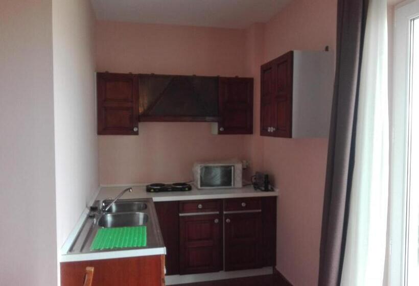 إستوديو قياسى, Casa Tésera