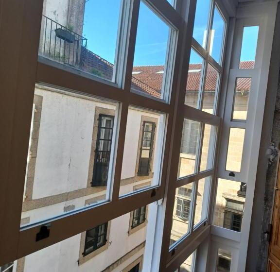 اتاق اکونومی, Hostal Forest