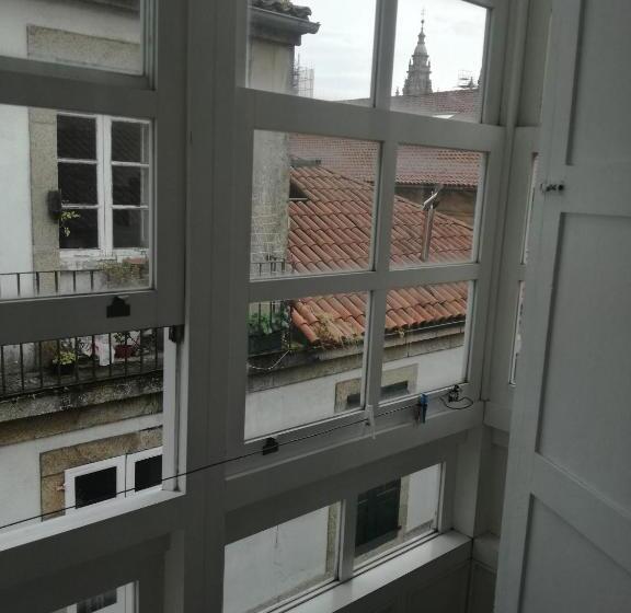 اتاق اکونومی, Hostal Forest