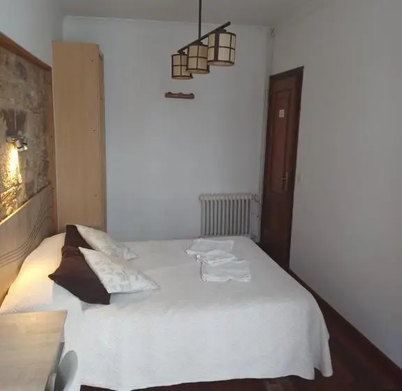 اتاق استاندارد, Hostal Forest