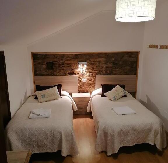 اتاق استاندارد, Hostal Forest