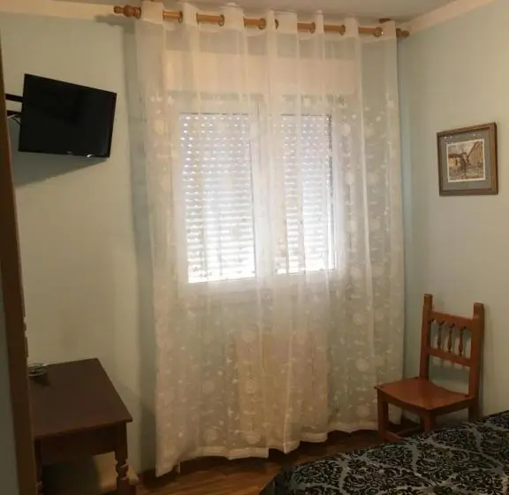 اتاق استاندارد, Hostal Ec Leon