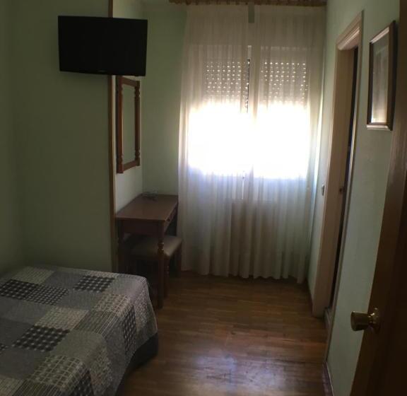 חדר סטנדרט יחיד, Hostal Ec Leon