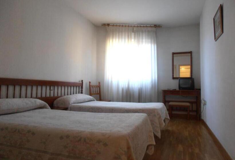 חדר סטנדרט, Hostal Ec Leon