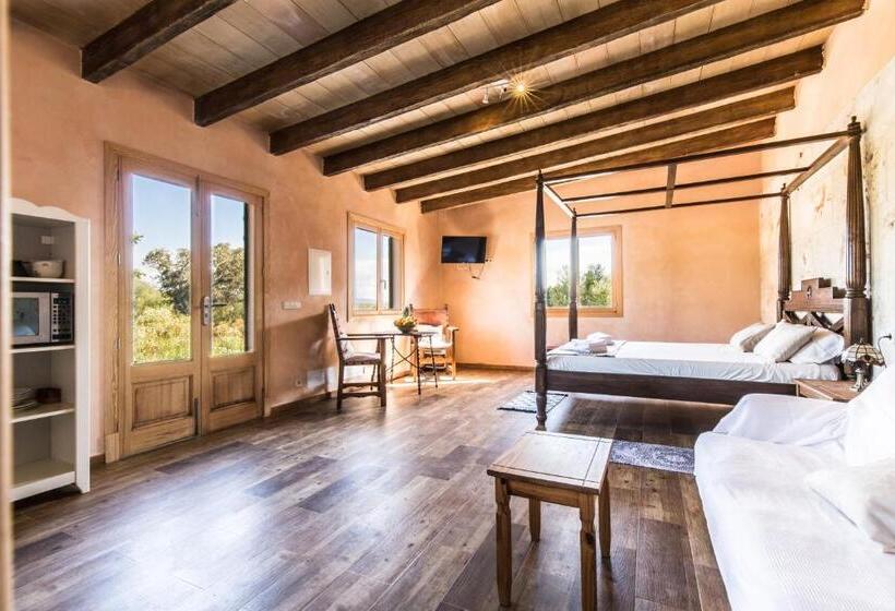 Standard bungalow with terrace, Finca Agroturismo Sa Cova Den Borino
