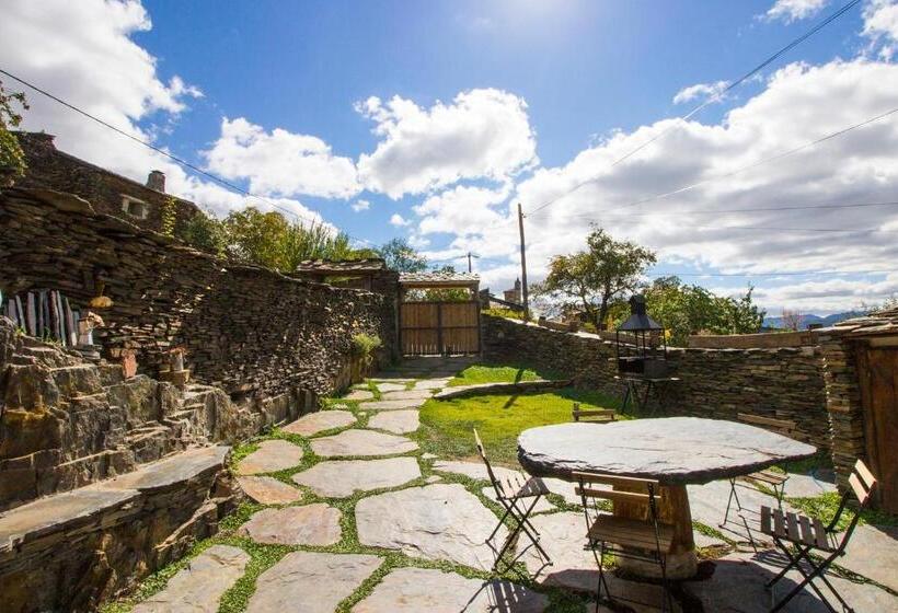 منزل 4 غرف نوم, El Pajar Negro