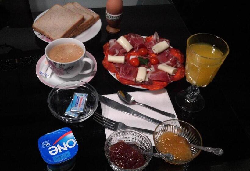 Номер Basic, Hostal Cubelles